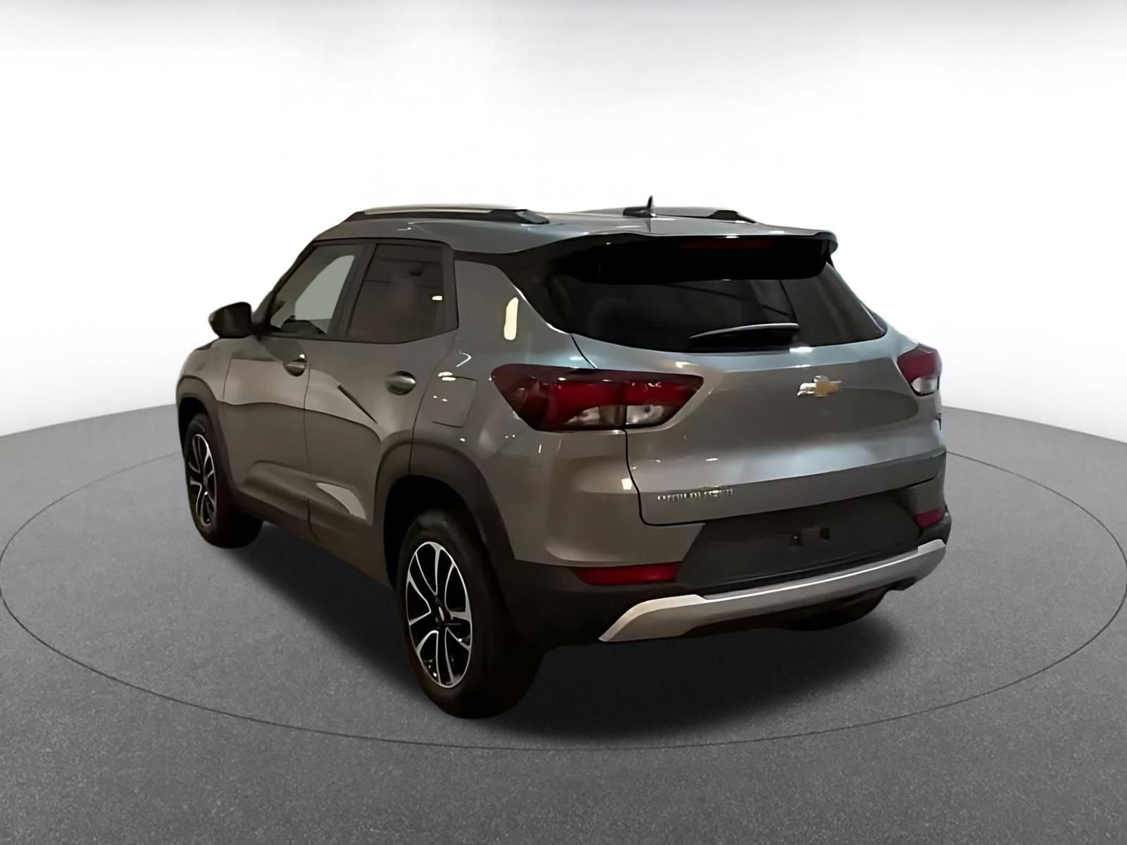 Thumbnail: 2025 Chevrolet TrailBlazer - 9