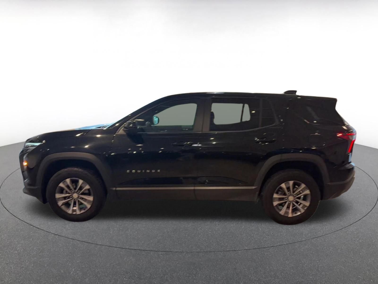 Thumbnail: 2025 Chevrolet Equinox - 9