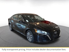 2025 Nissan Altima SV -
                  Cincinnati, OH