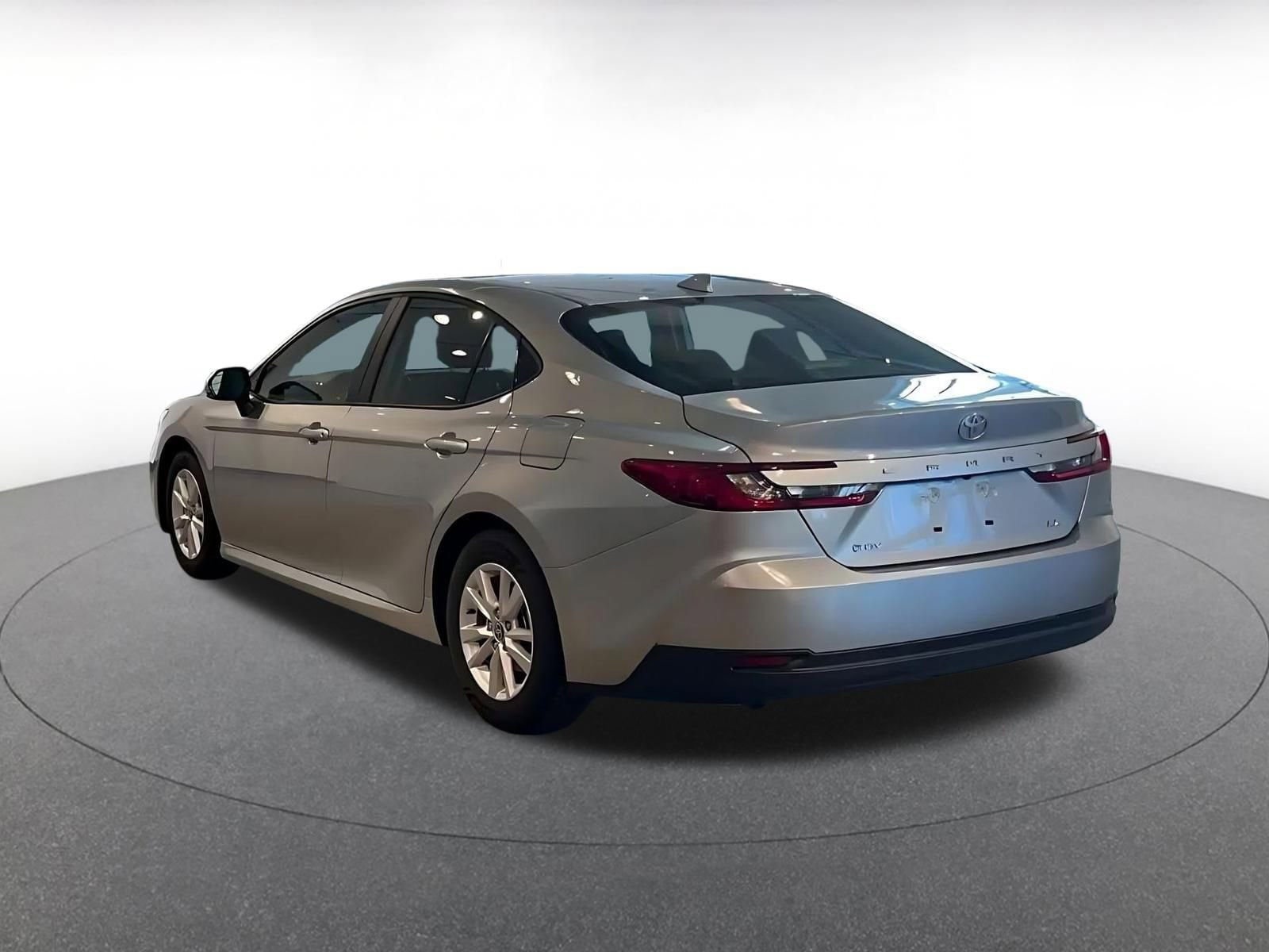 Thumbnail: 2025 Toyota Camry - 11