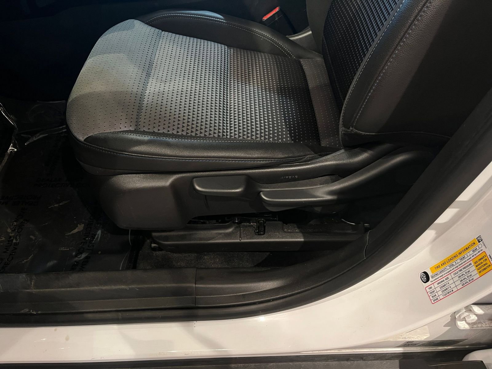 Thumbnail: 2025 Chevrolet Trax - 23