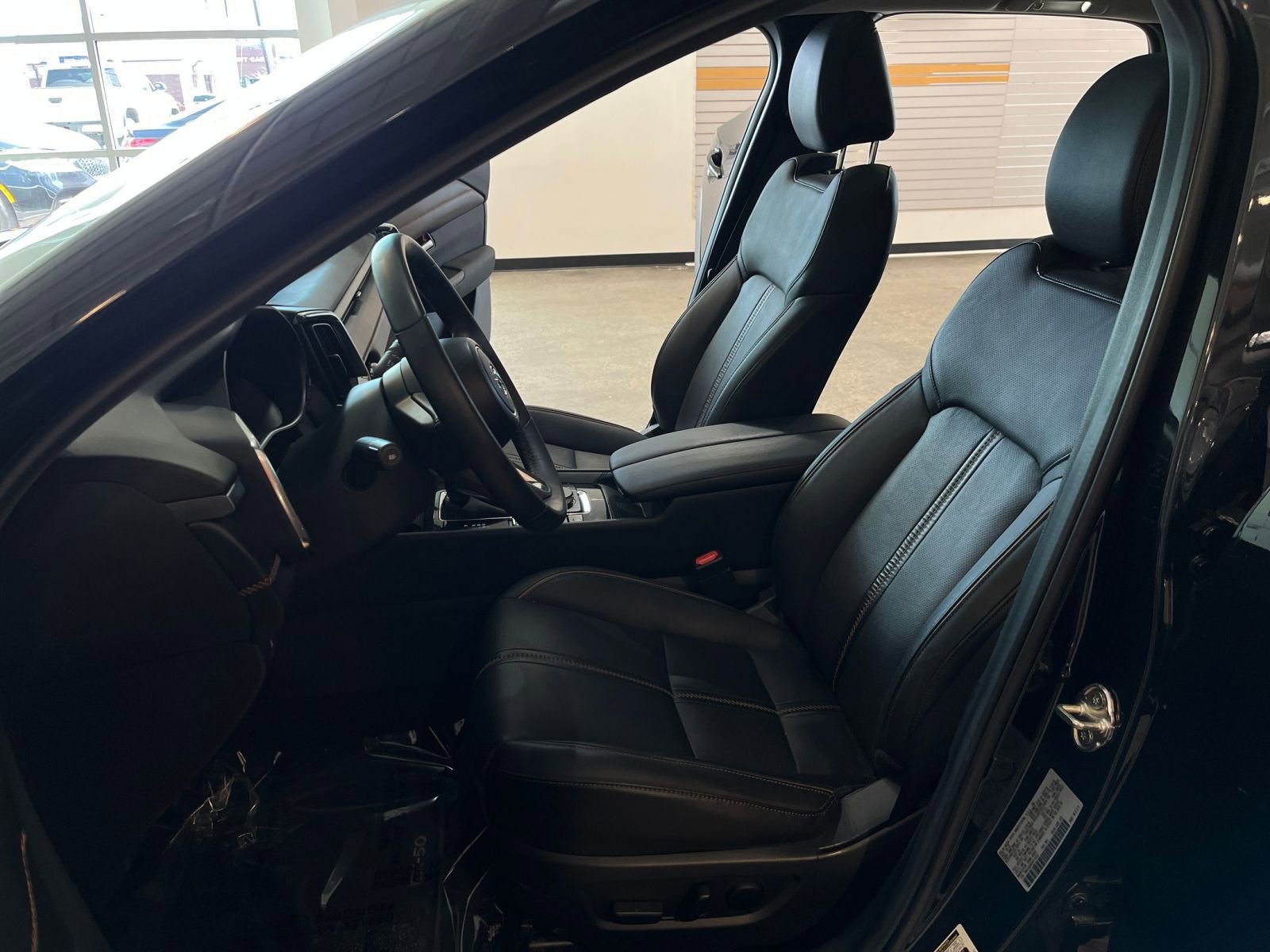 Thumbnail: 2025 Mazda CX-50 - 28