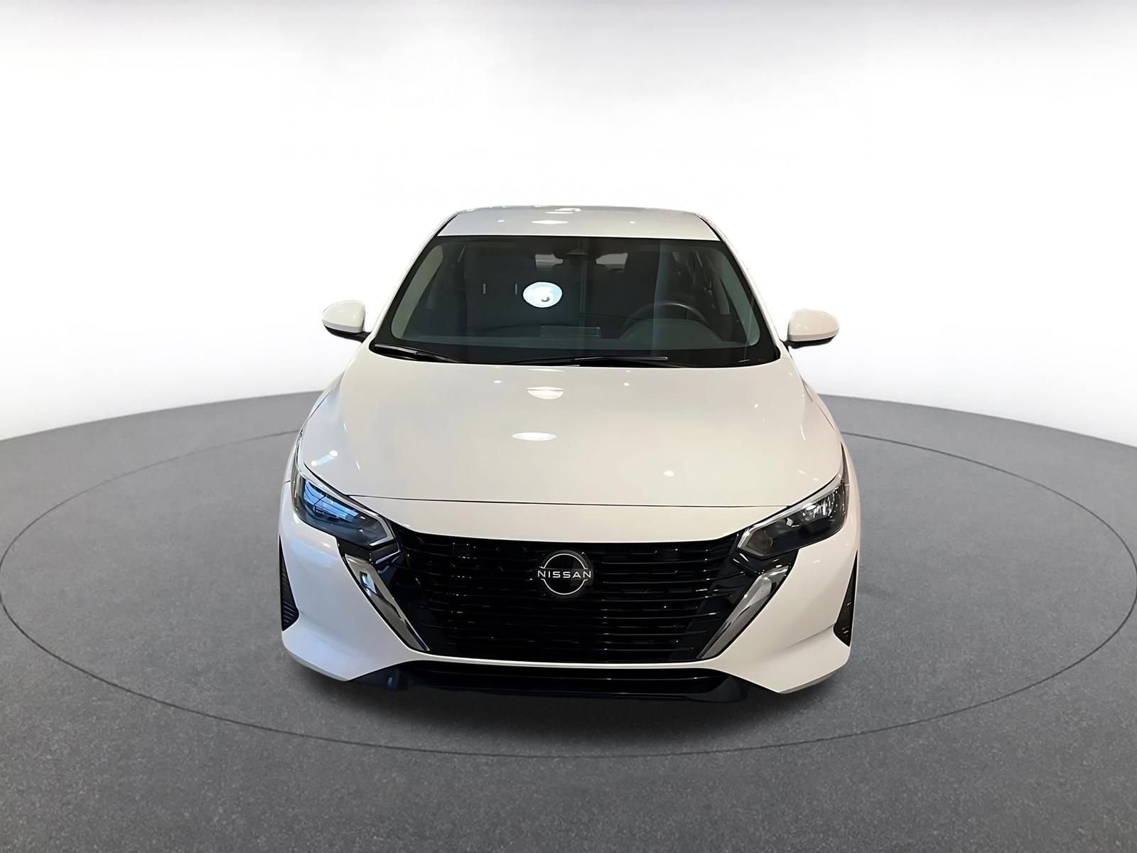 Thumbnail: 2025 Nissan Sentra - 4