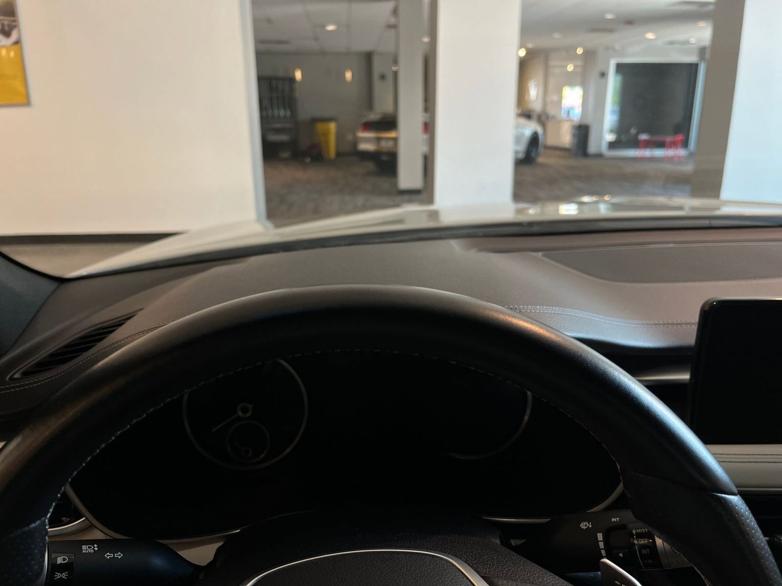 Thumbnail: 2024 Genesis G70 - 34