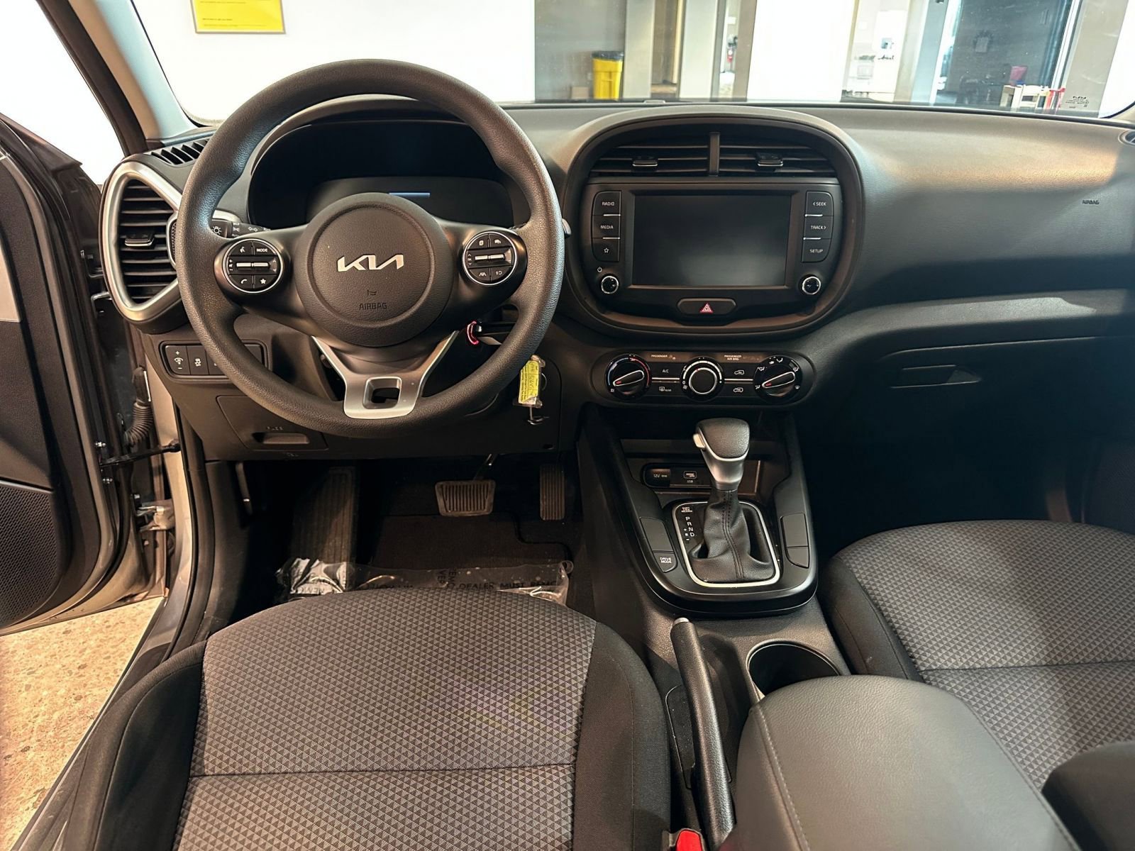 Thumbnail: 2025 Kia Soul - 33