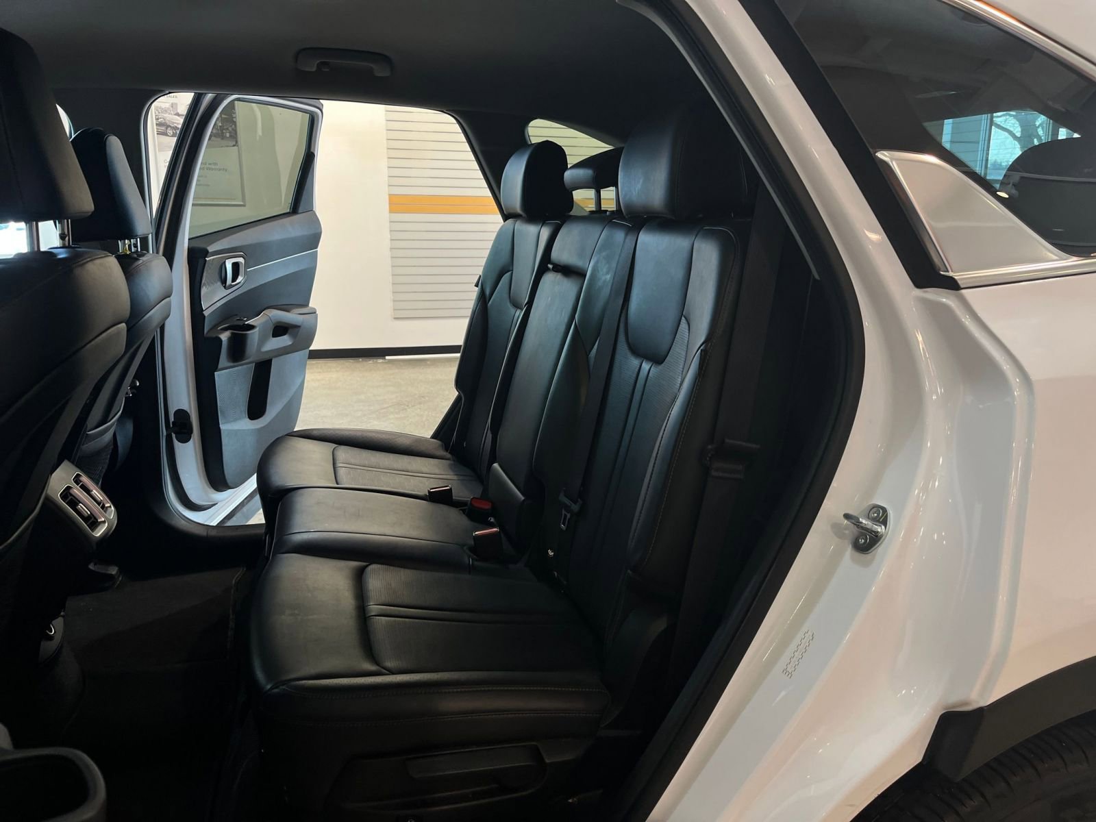 Thumbnail: 2024 Kia Sorento - 25