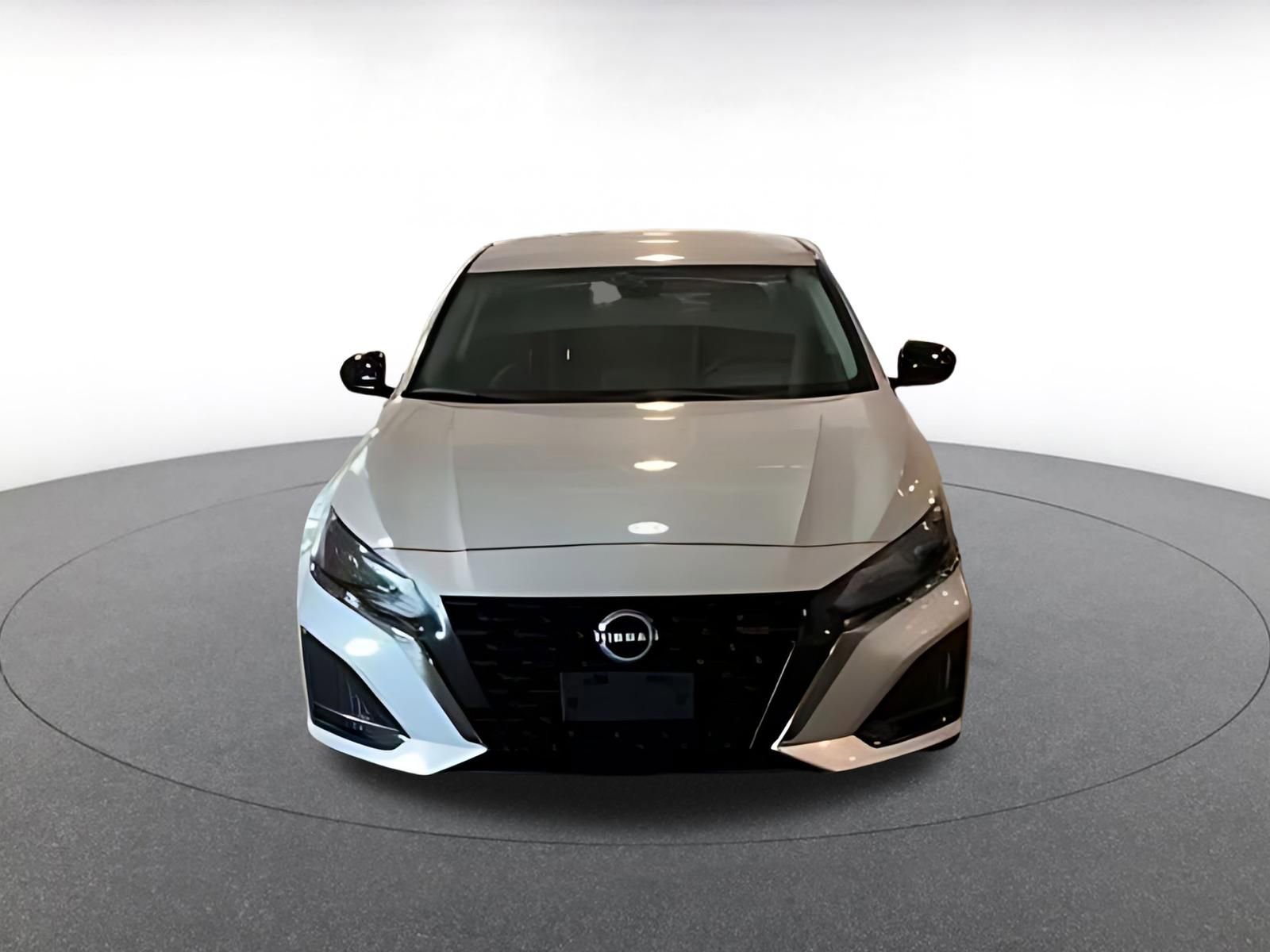 Thumbnail: 2025 Nissan Altima - 15