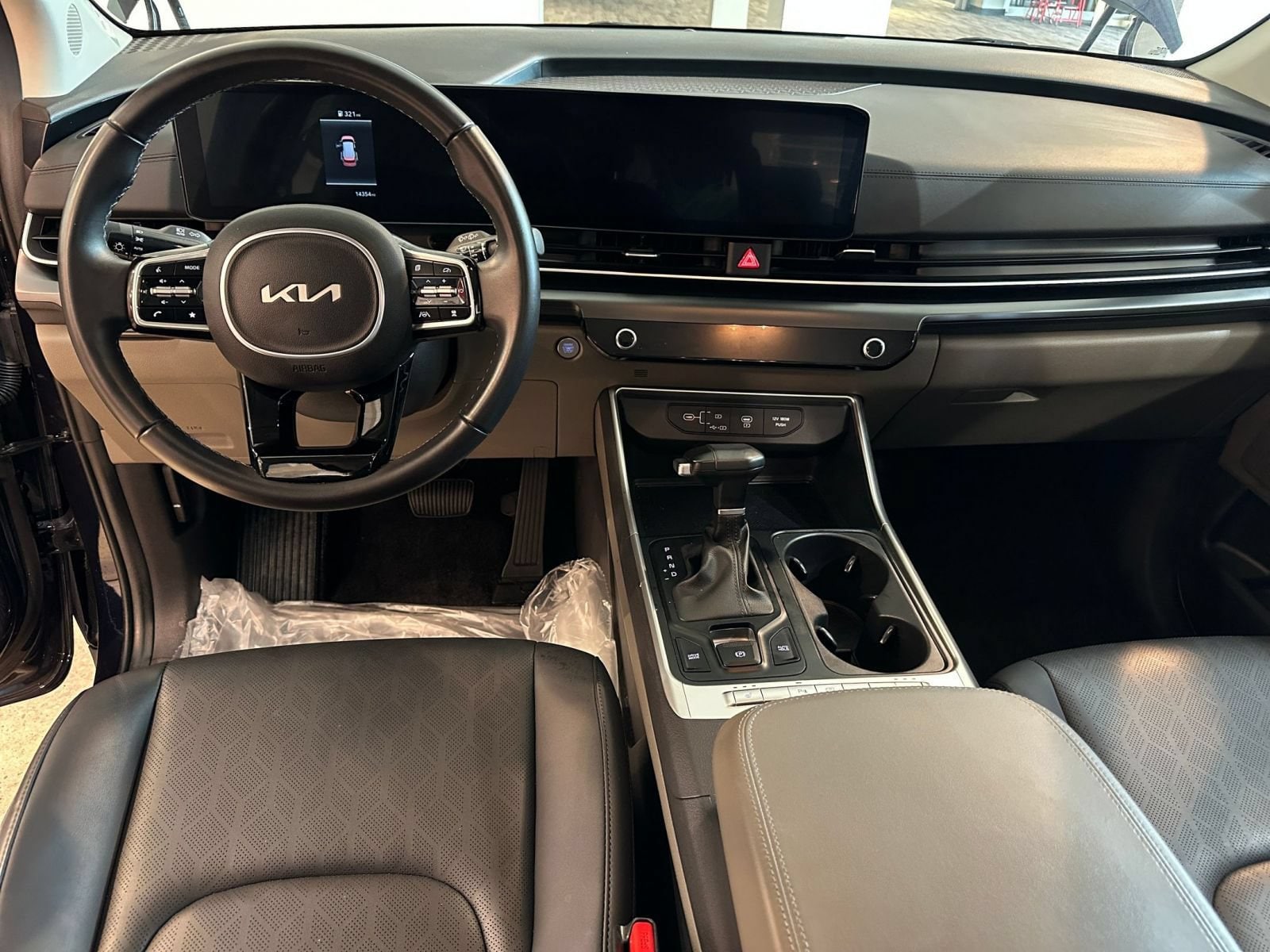 Thumbnail: 2026 Kia Carnival - 35