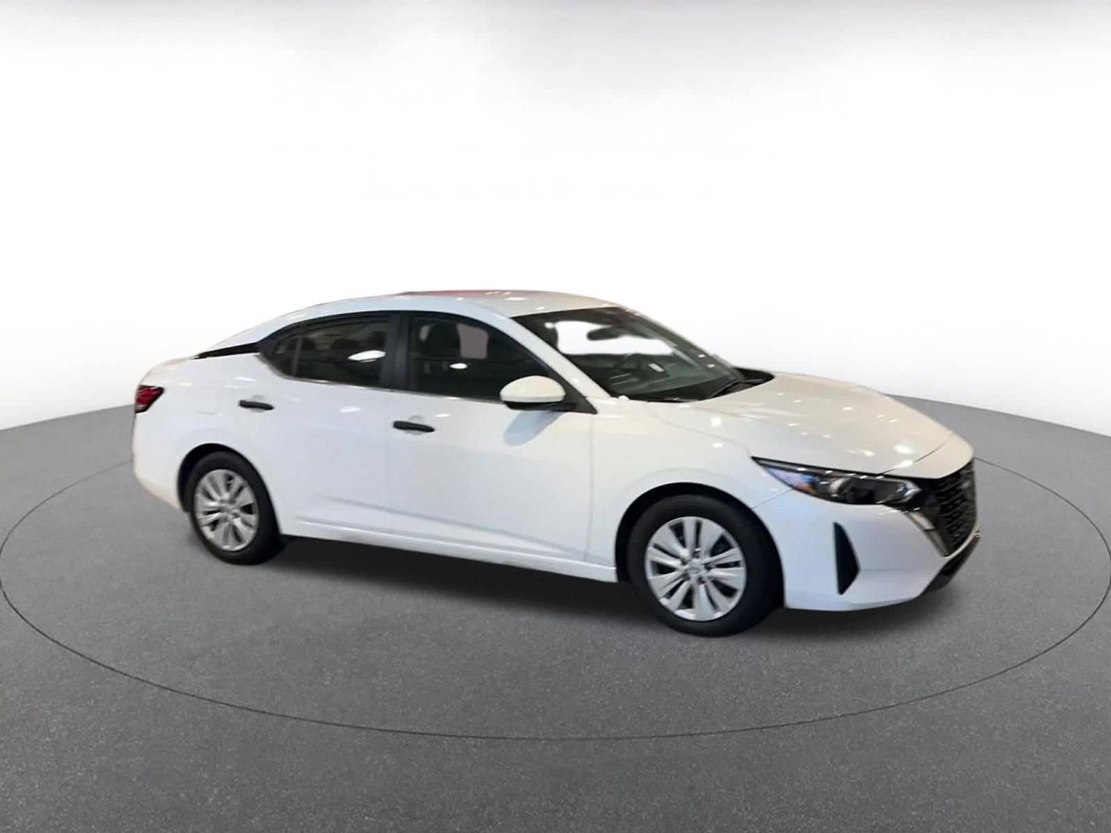 Thumbnail: 2025 Nissan Sentra - 2