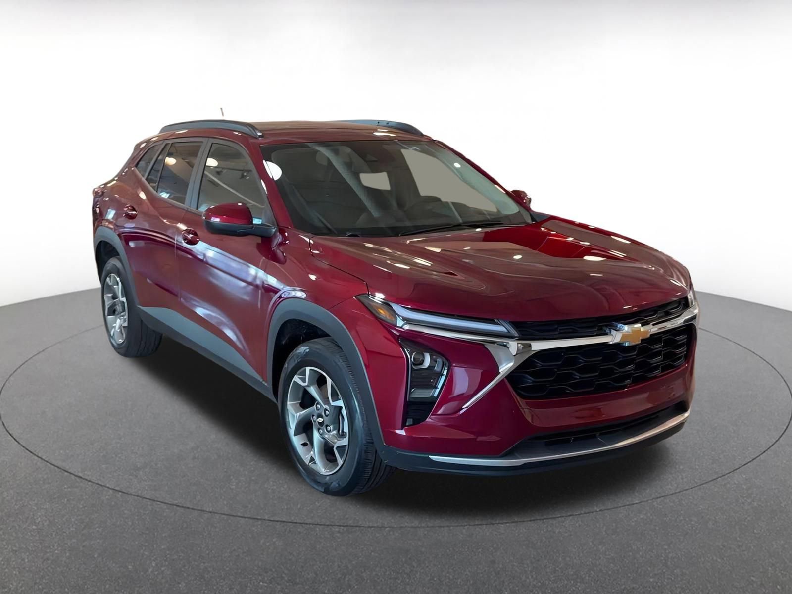 Thumbnail: 2025 Chevrolet Trax - 3