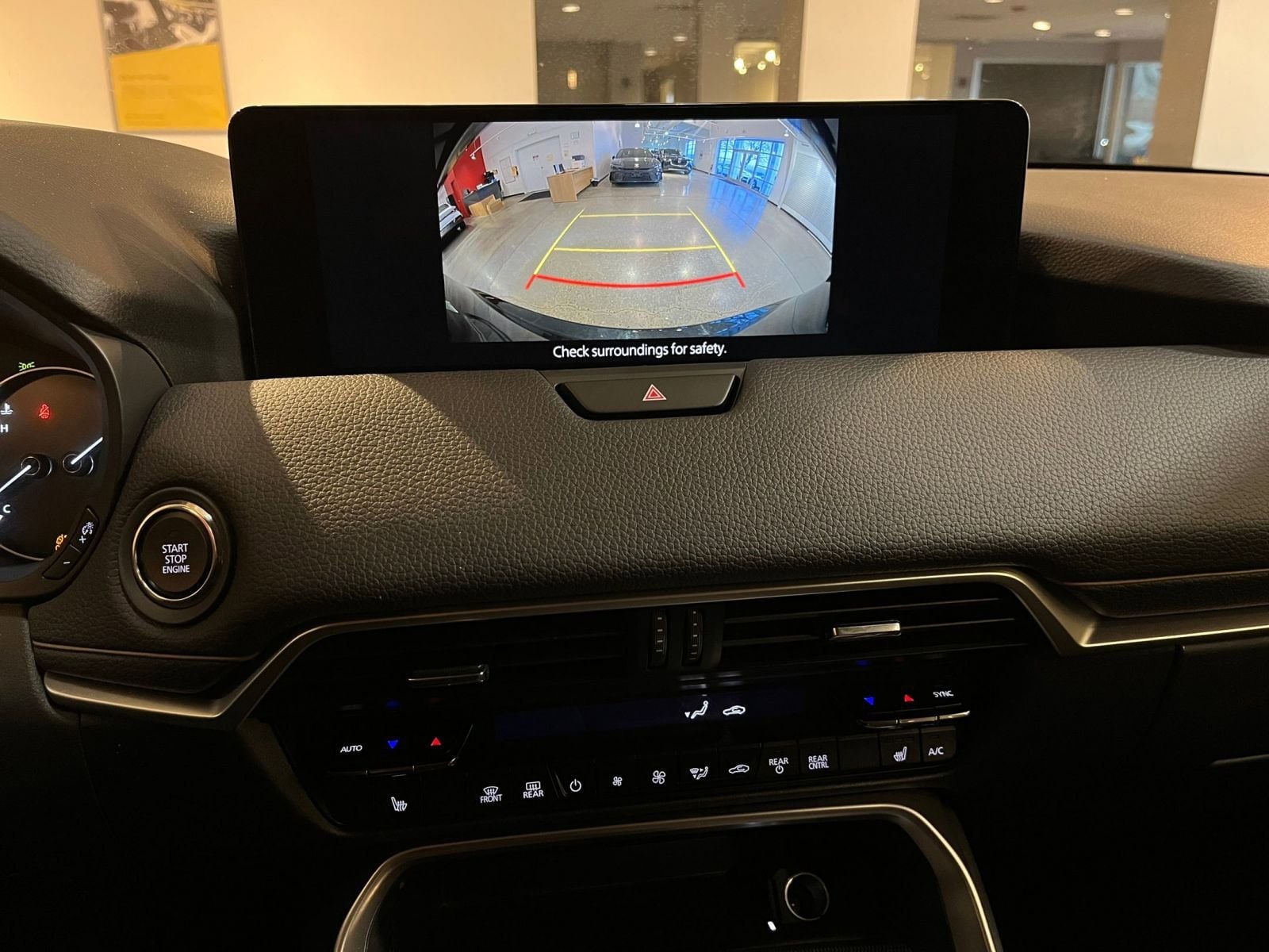 Thumbnail: 2025 Mazda CX-90 - 17