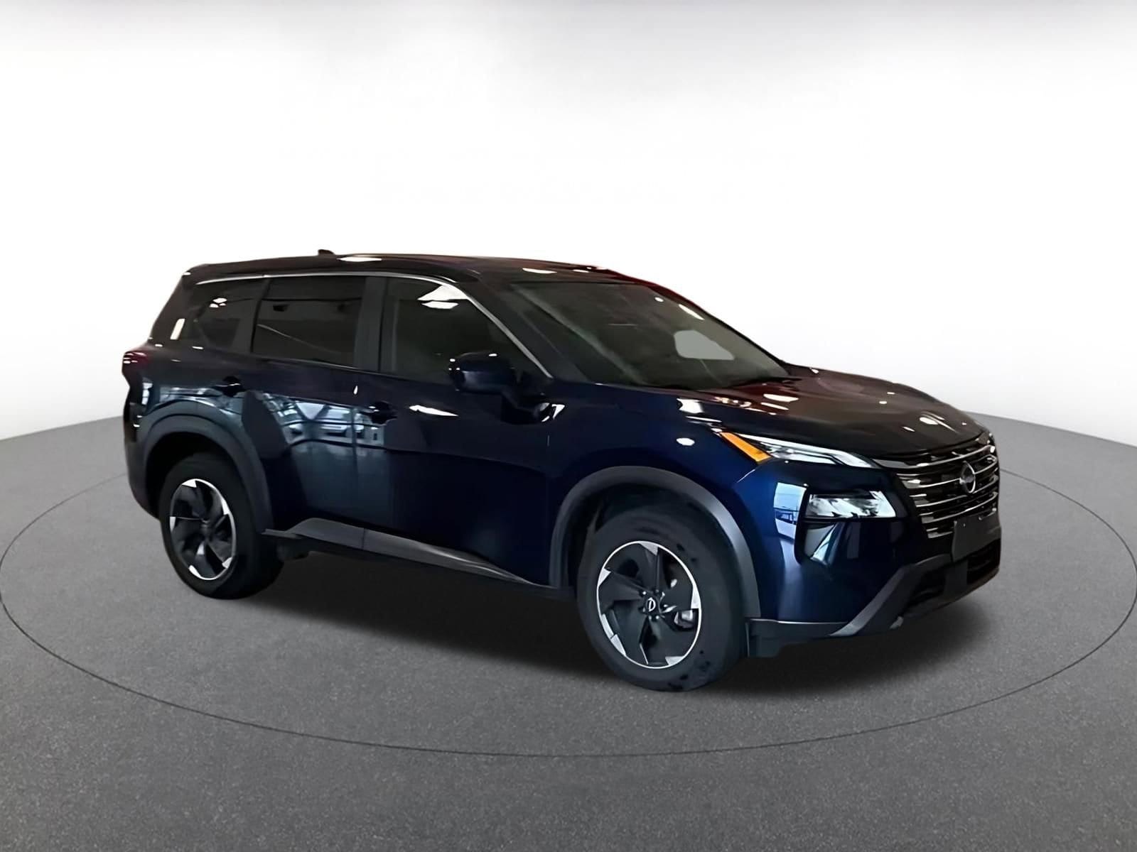 Thumbnail: 2025 Nissan Rogue - 2