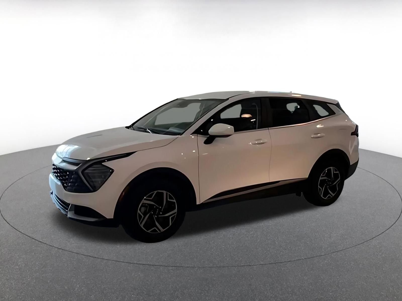 Thumbnail: 2025 Kia Sportage - 8