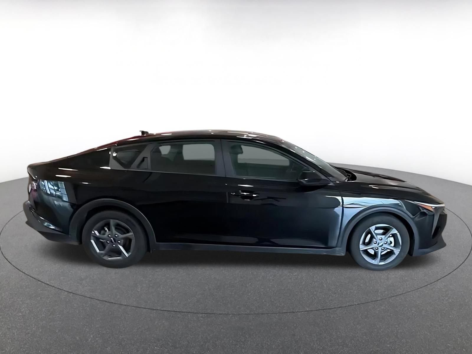 Thumbnail: 2025 Kia K4 - 10