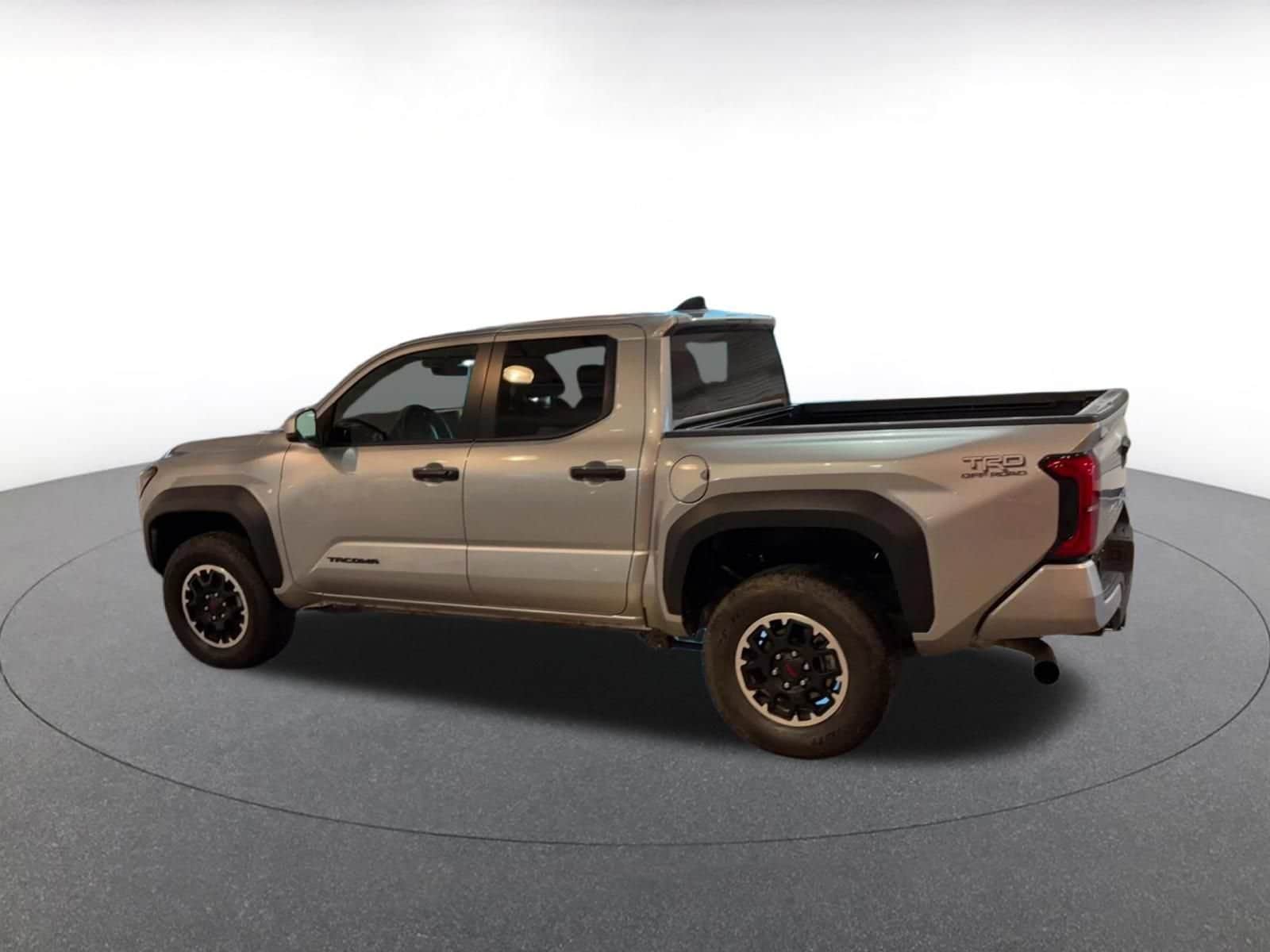 Thumbnail: 2025 Toyota Tacoma - 9