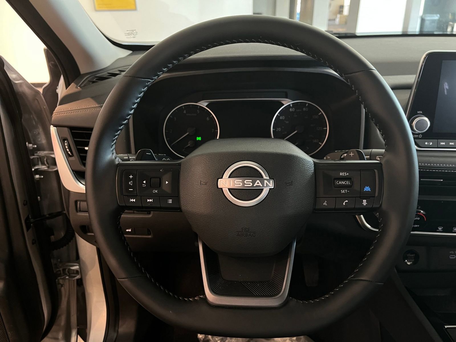 Thumbnail: 2025 Nissan Rogue - 29