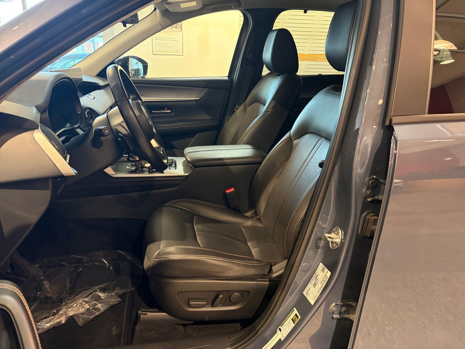 Thumbnail: 2025 Mazda CX-70 - 28