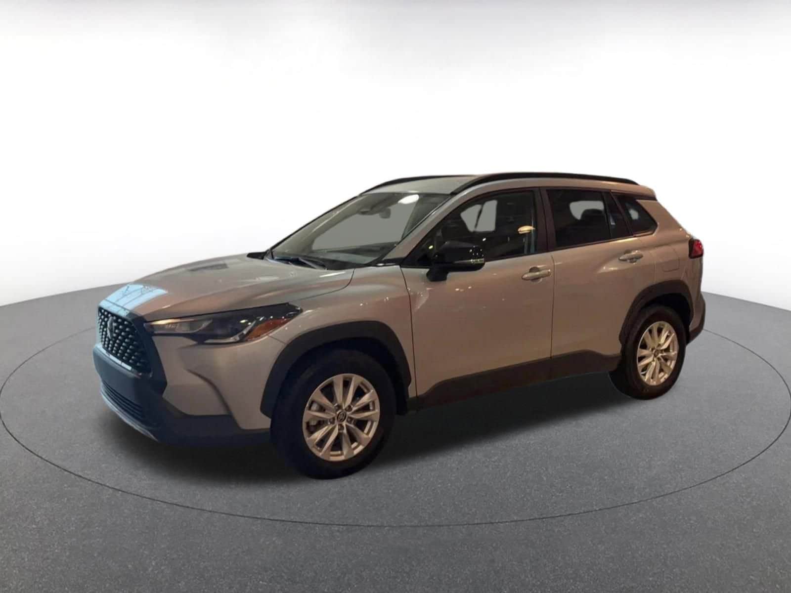 Thumbnail: 2025 Toyota Corolla Cross - 8