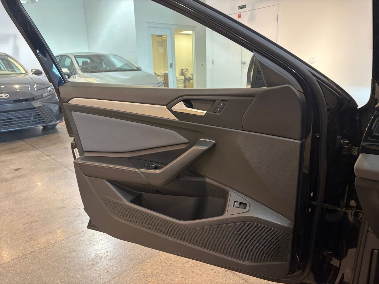 Thumbnail: 2025 Volkswagen Jetta - 20