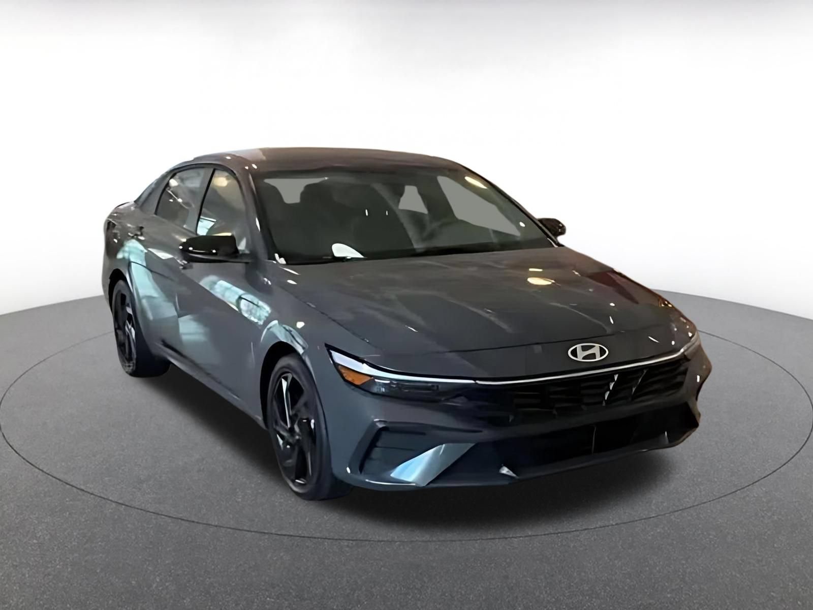 Thumbnail: 2026 Hyundai Elantra - 3