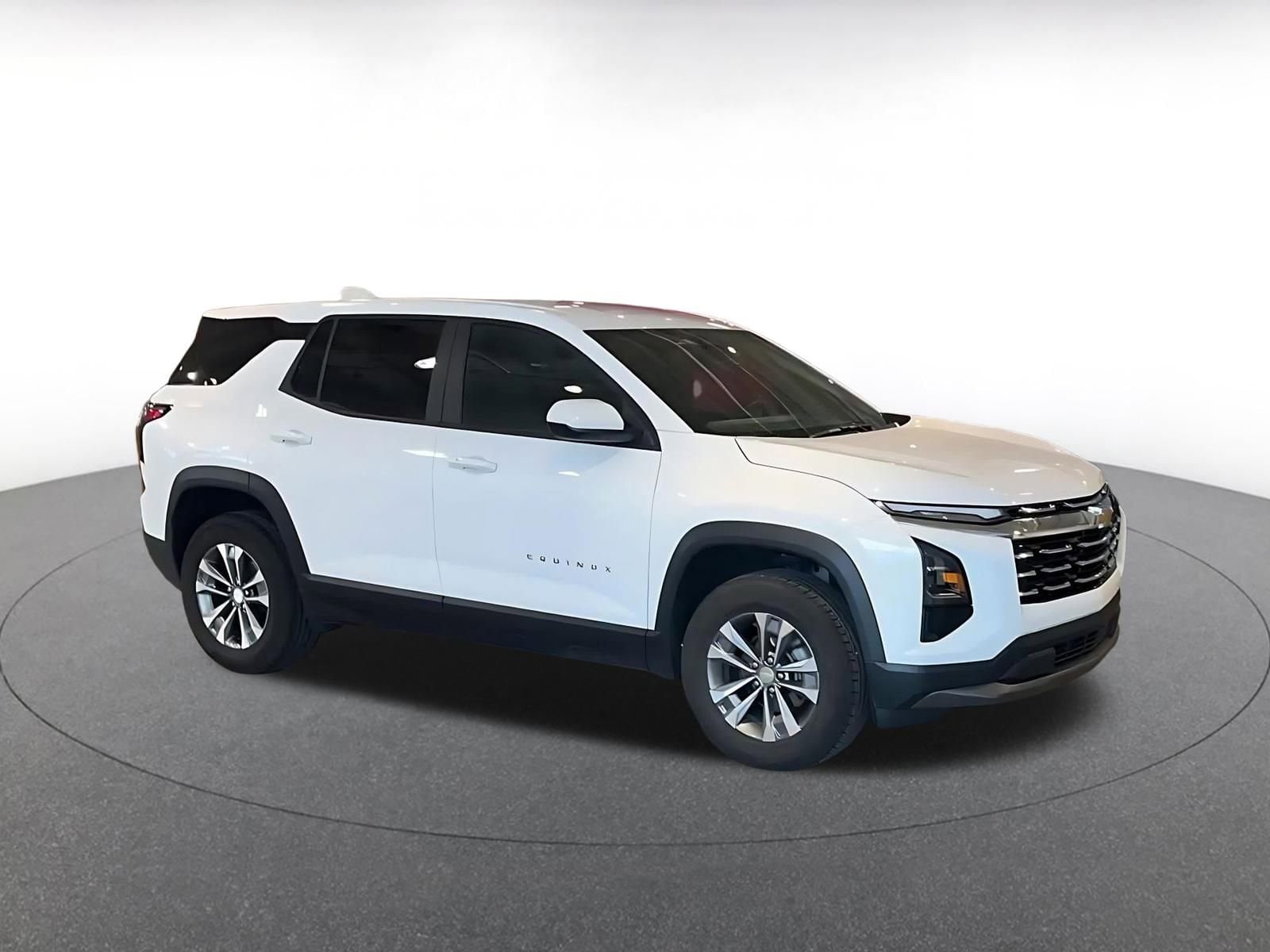 Thumbnail: 2025 Chevrolet Equinox - 2