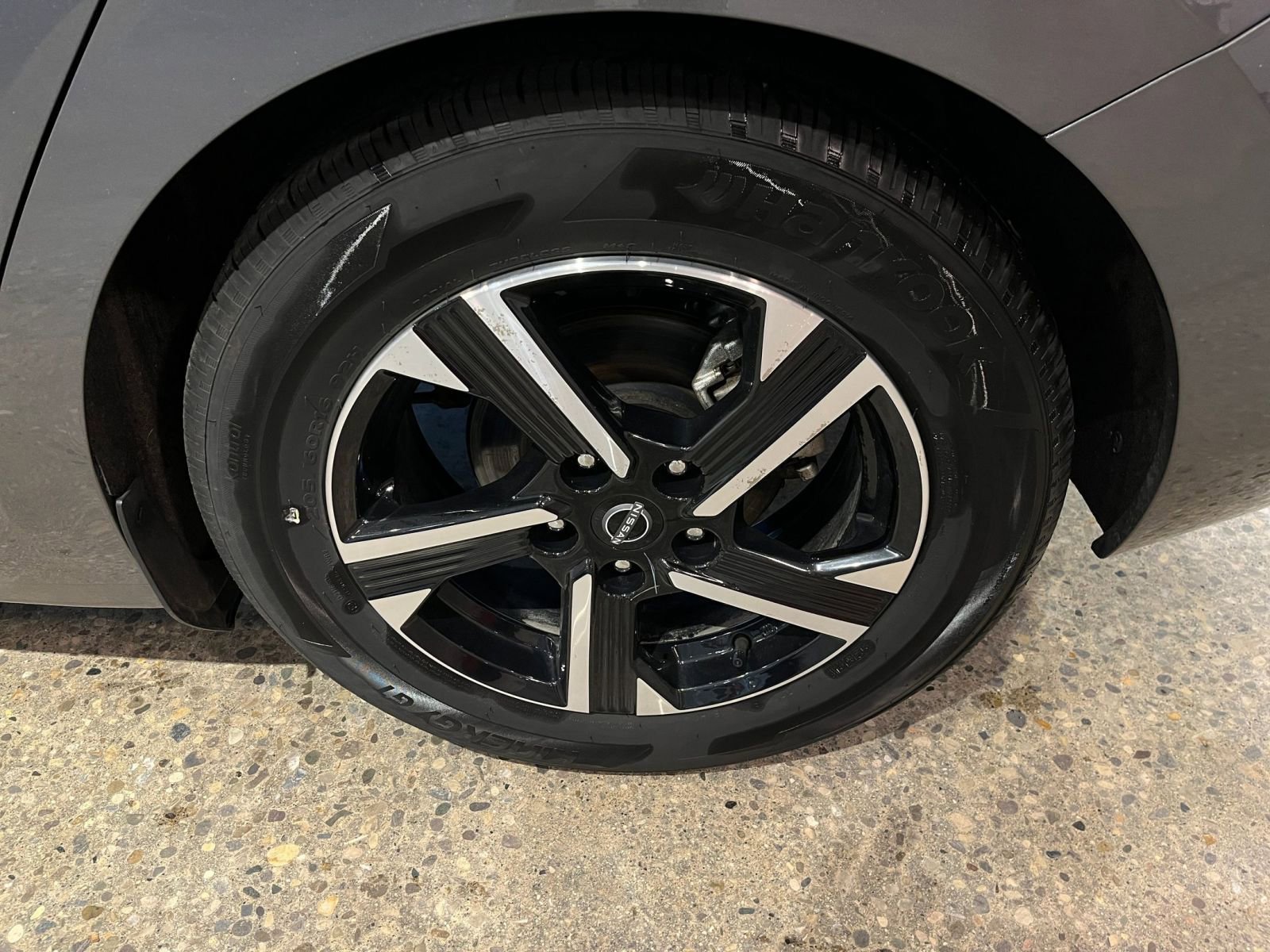 Thumbnail: 2025 Nissan Sentra - 31