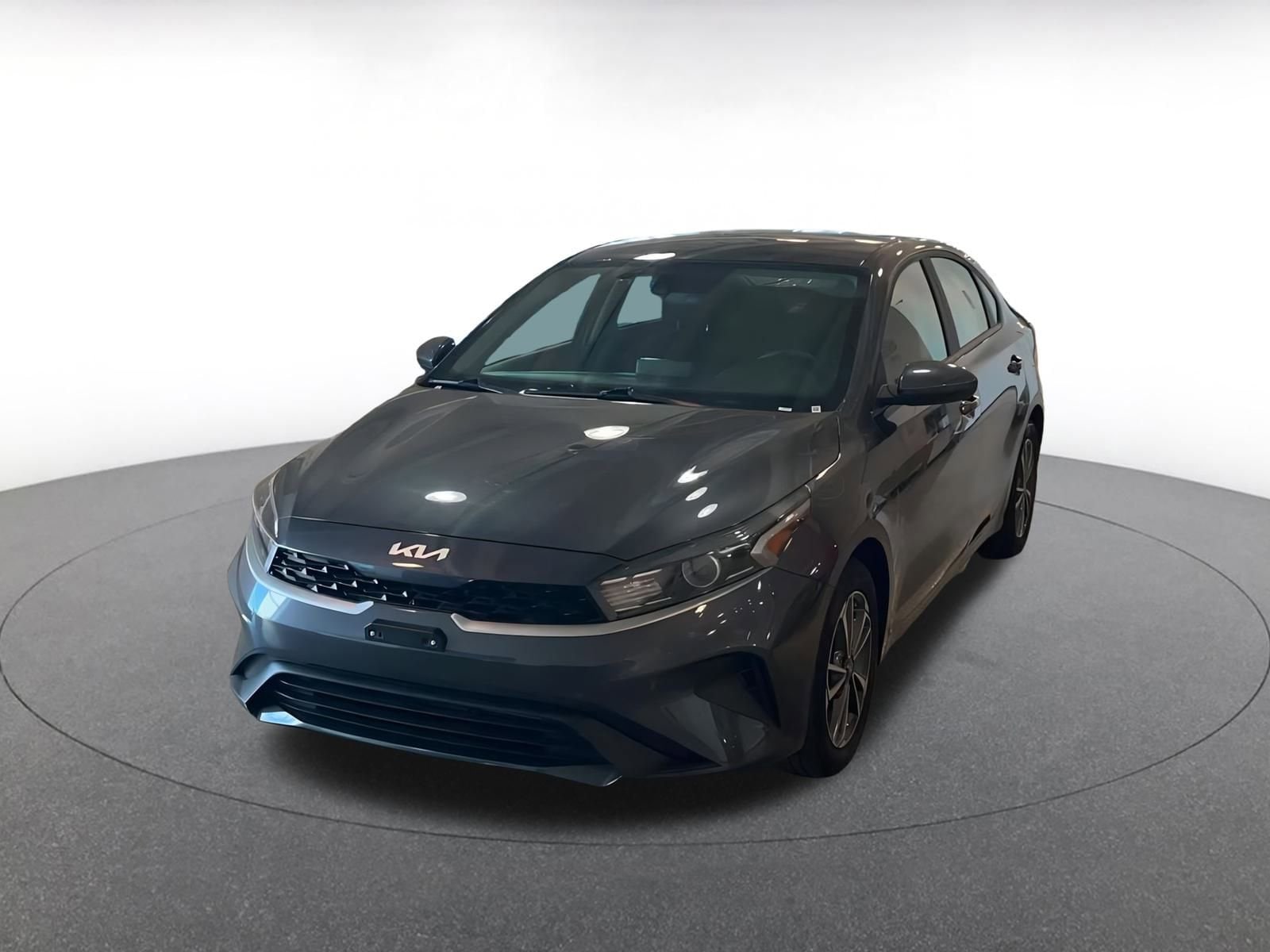Thumbnail: 2024 Kia Forte - 8
