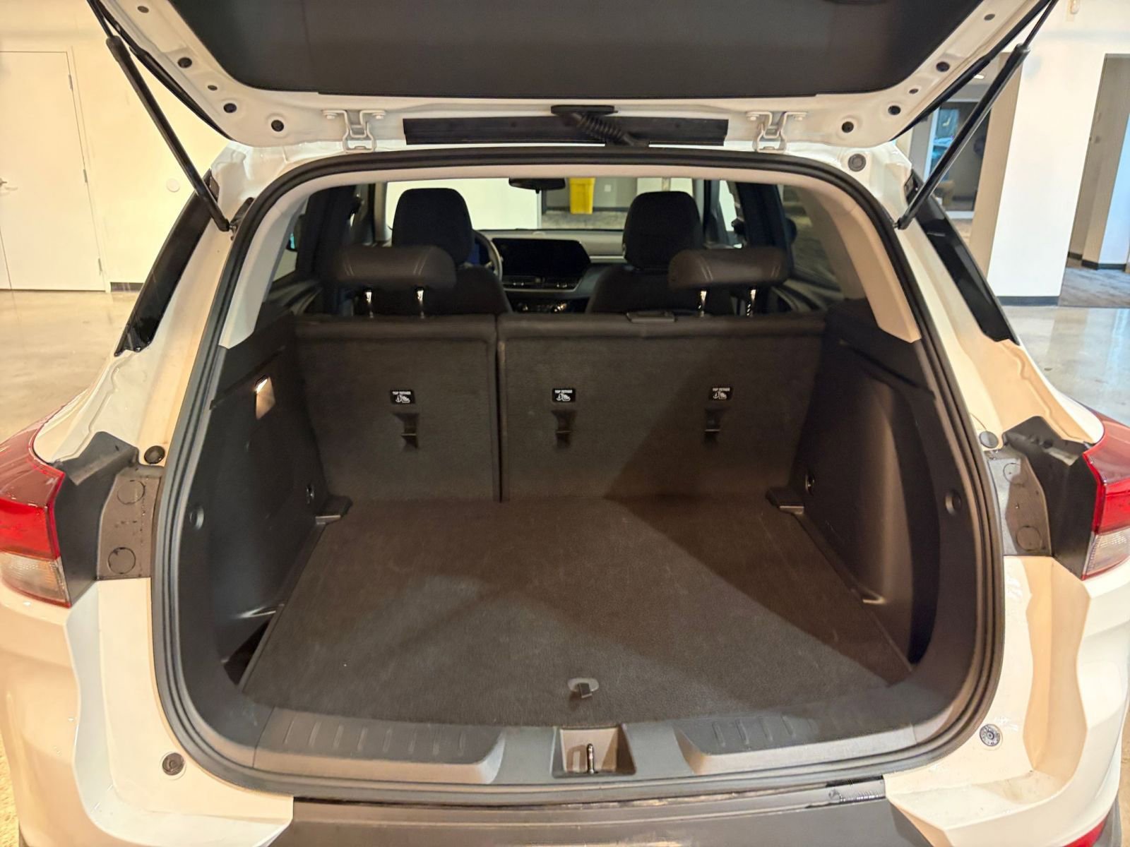 Thumbnail: 2025 Chevrolet TrailBlazer - 29