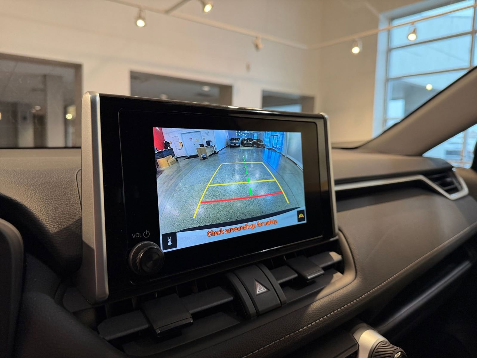 Thumbnail: 2025 Toyota RAV4 - 17