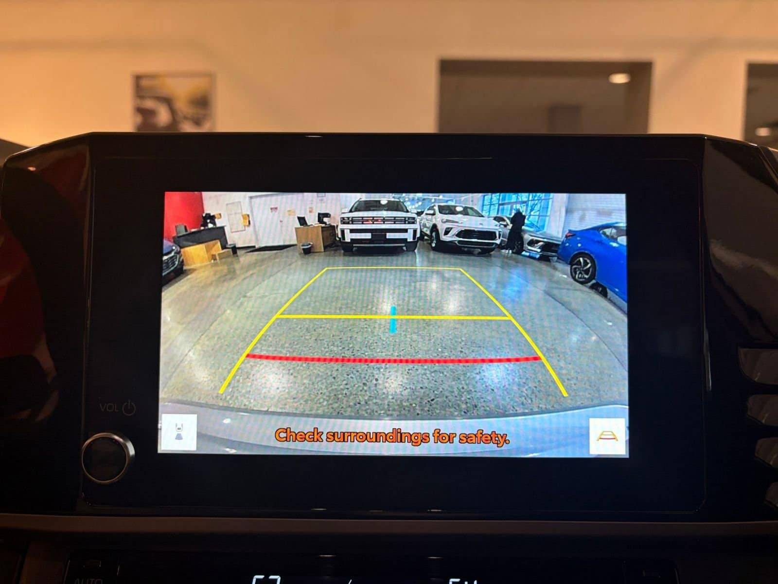 Thumbnail: 2025 Toyota Camry - 17