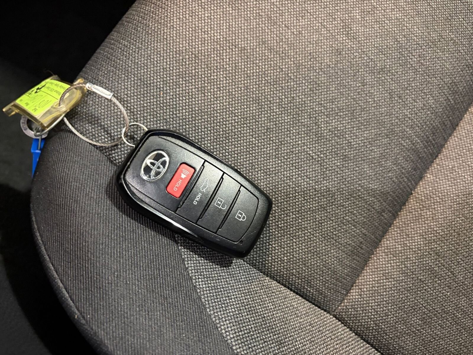 Thumbnail: 2025 Toyota Camry - 22