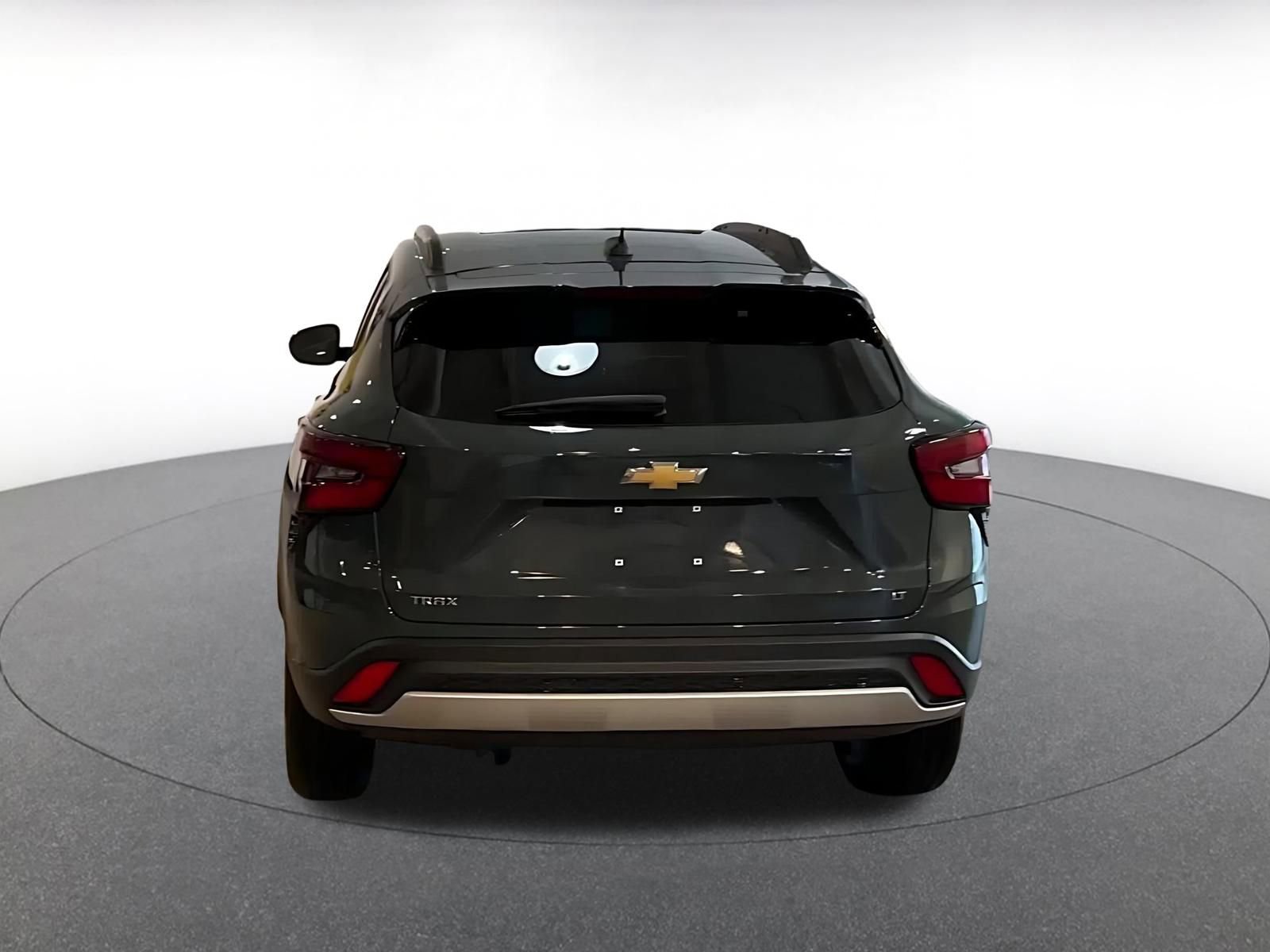 Thumbnail: 2025 Chevrolet Trax - 12
