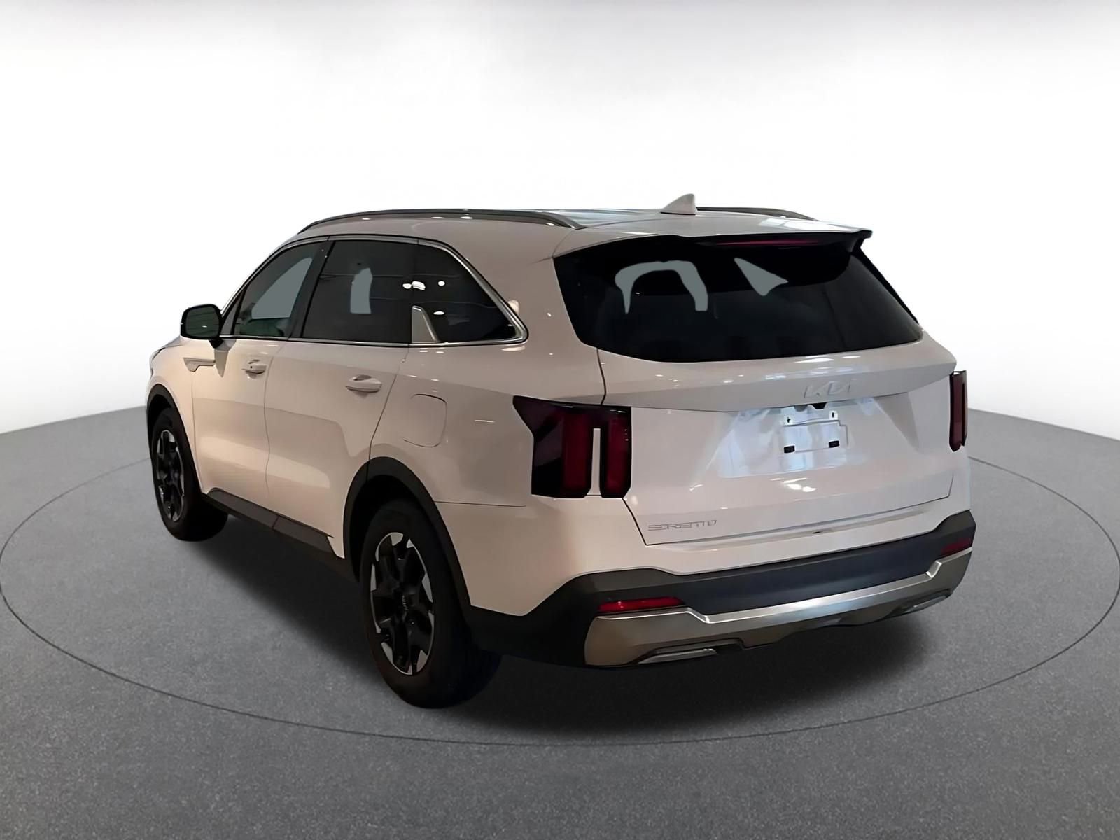 Thumbnail: 2024 Kia Sorento - 11