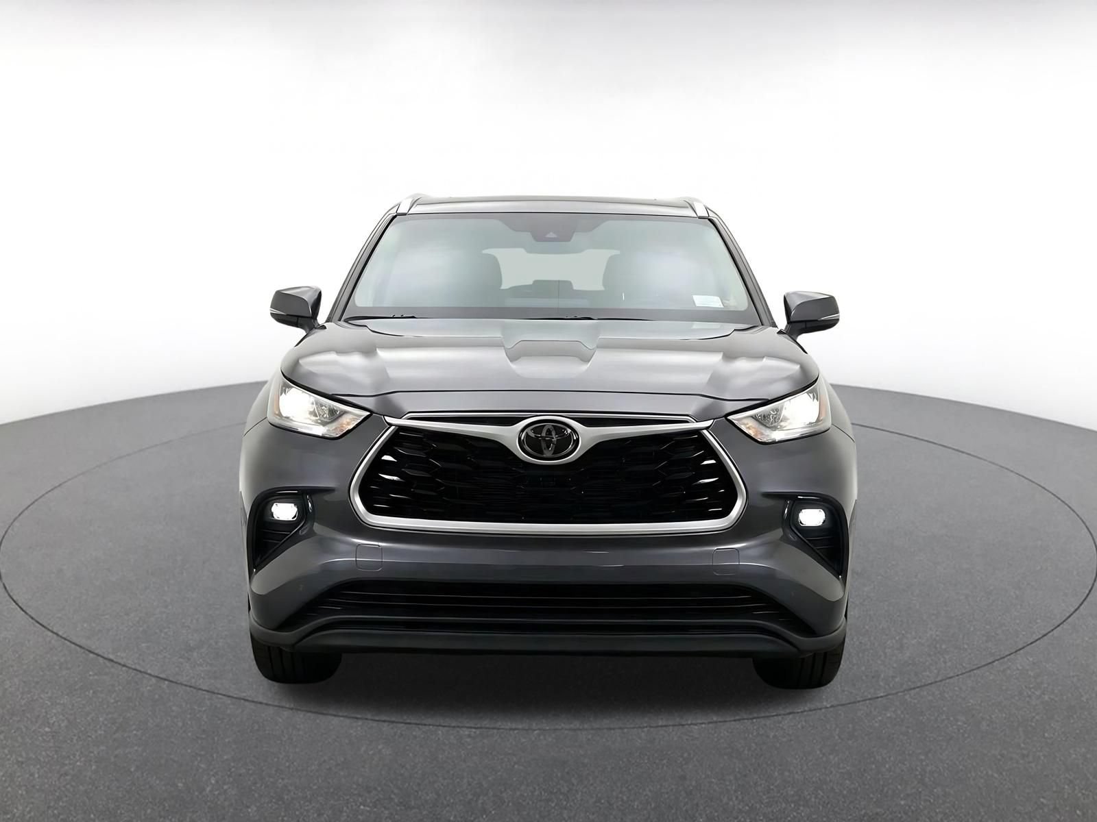 Thumbnail: 2025 Toyota Highlander - 2