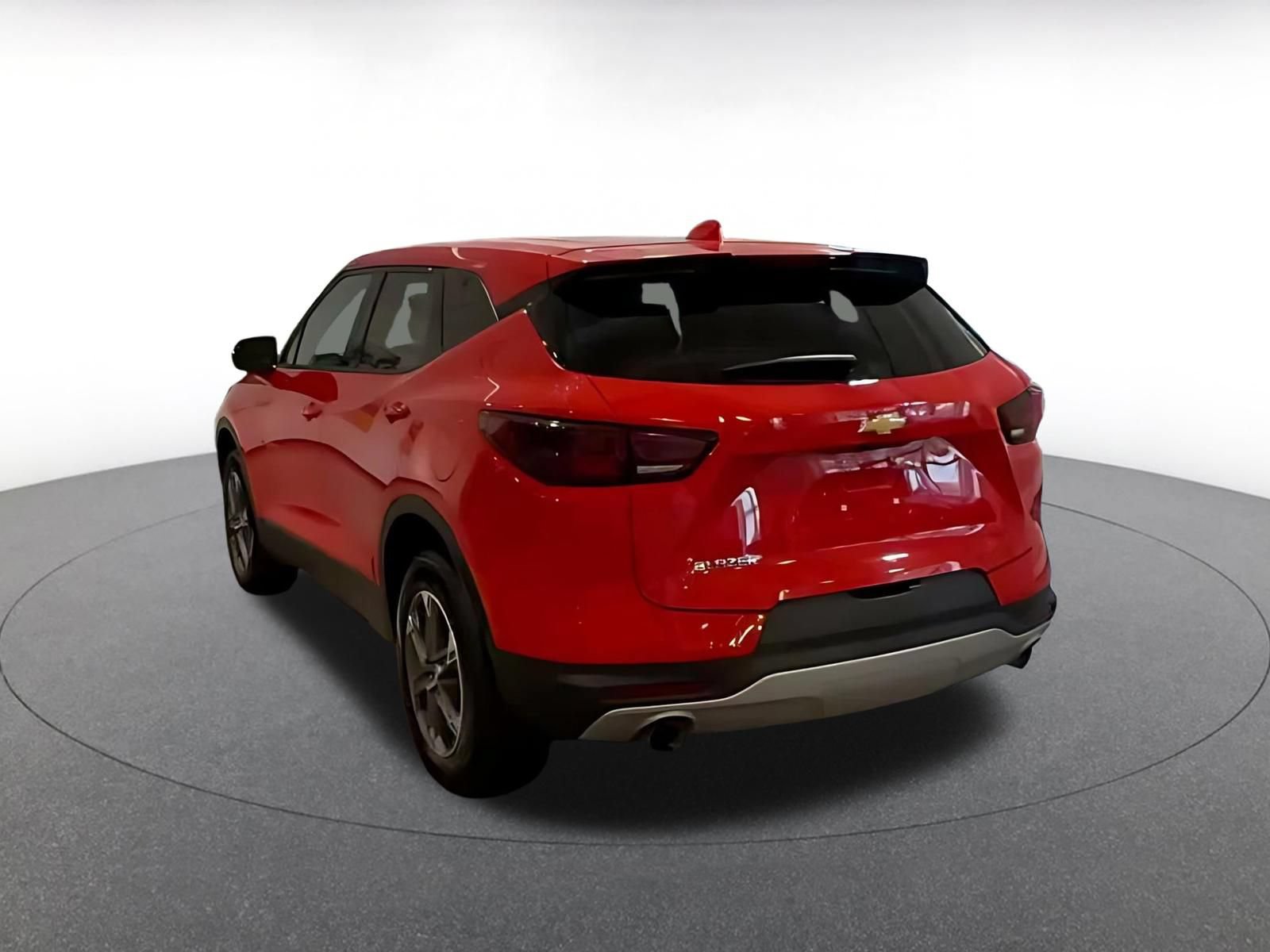 Thumbnail: 2026 Chevrolet Blazer - 10