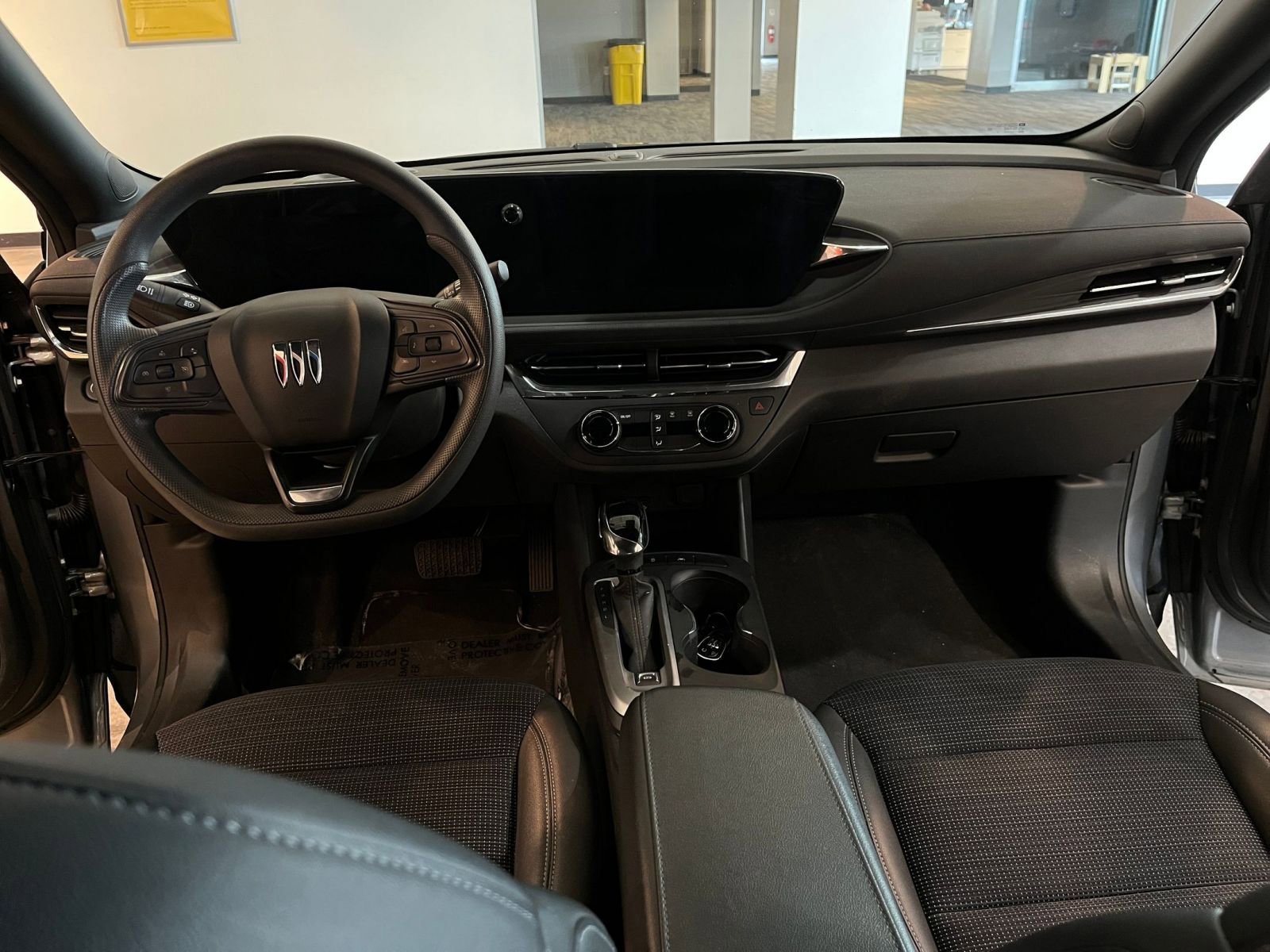 Thumbnail: 2025 Buick Envista - 32