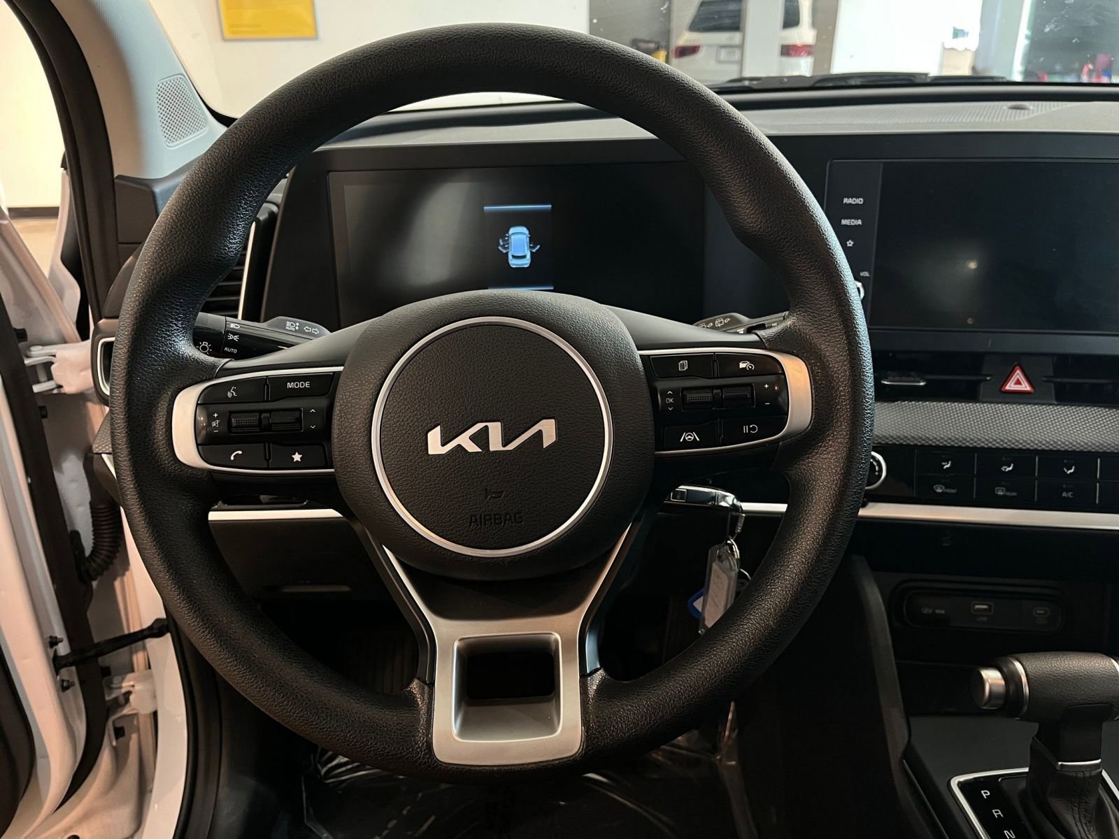 Thumbnail: 2025 Kia Sportage - 28