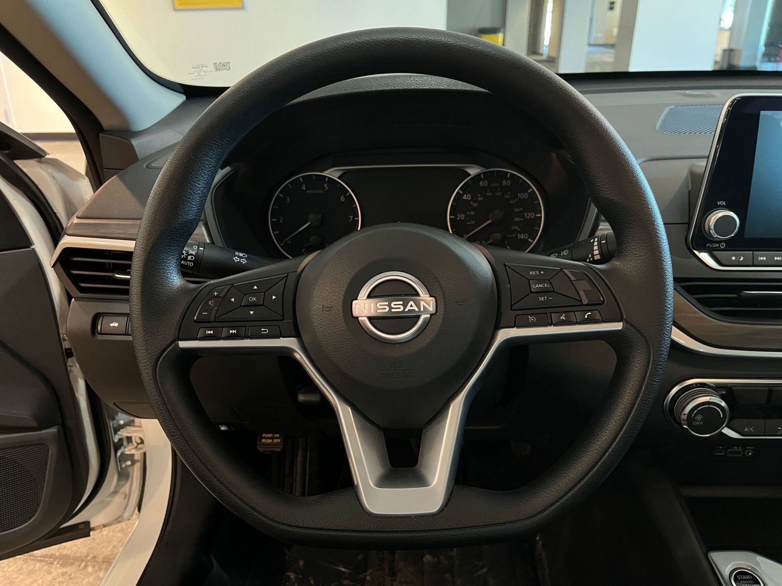 Thumbnail: 2025 Nissan Altima - 27