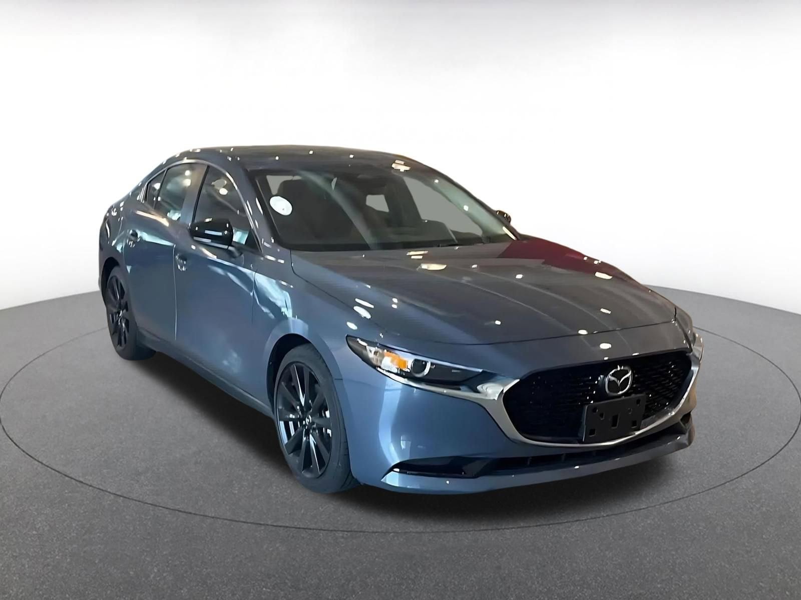 Thumbnail: 2025 Mazda Mazda3 - 3