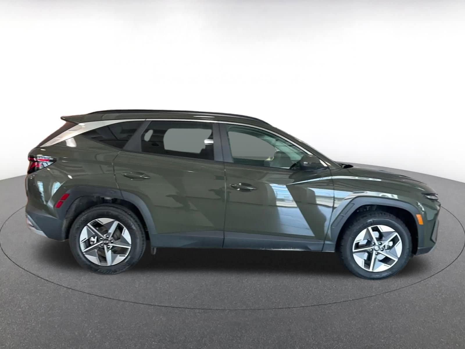Thumbnail: 2025 Hyundai Tucson - 16