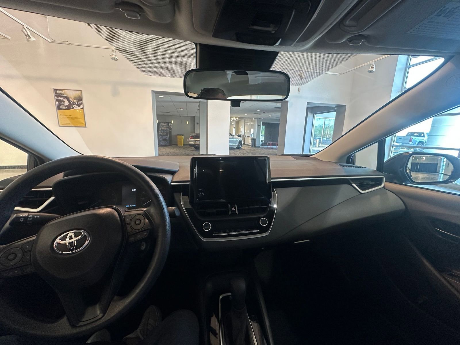Thumbnail: 2024 Toyota Corolla - 32