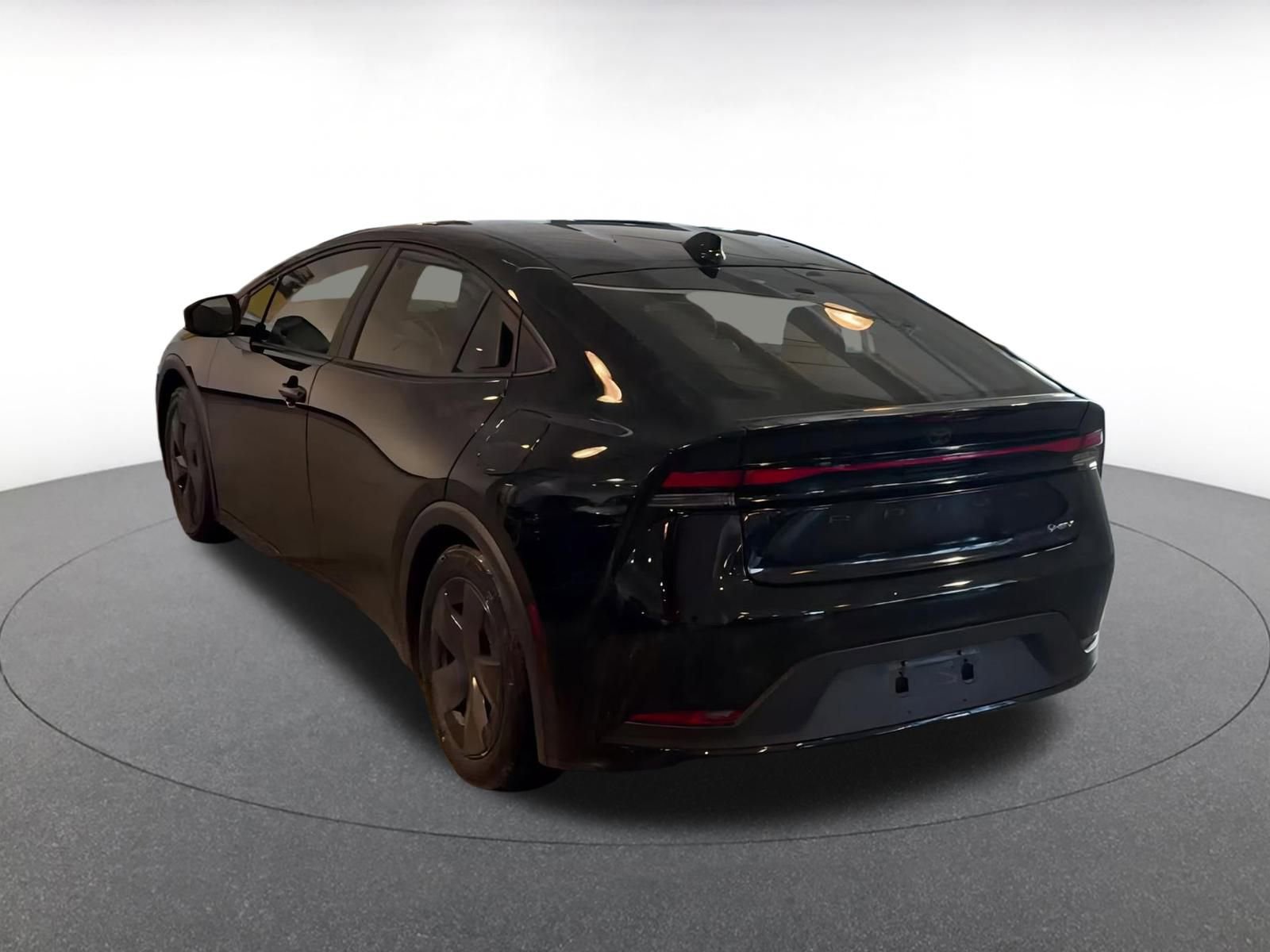 Thumbnail: 2025 Toyota Prius - 11