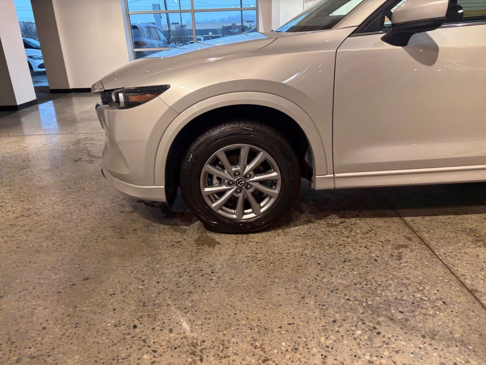 Thumbnail: 2025 Mazda CX-5 - 33