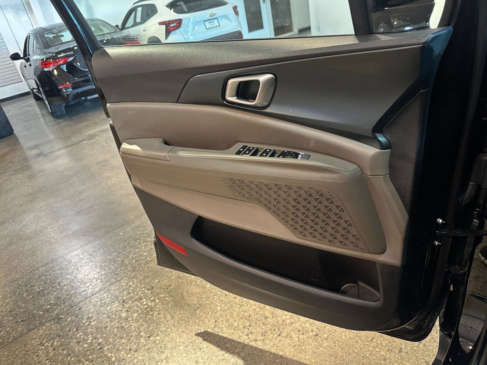 Thumbnail: 2026 Kia Carnival - 18