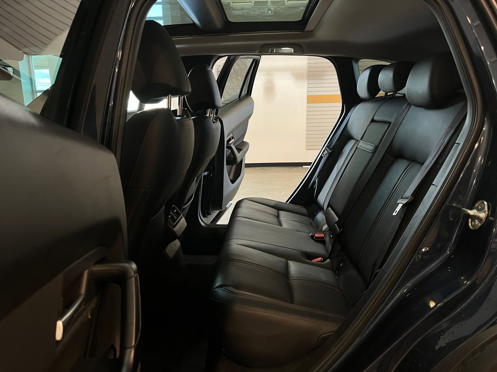 Thumbnail: 2025 Mazda CX-50 - 27