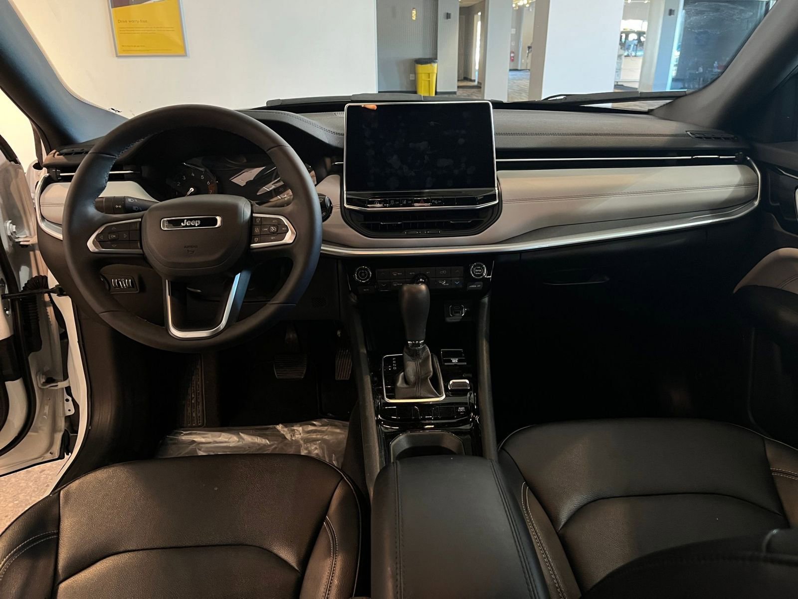 Thumbnail: 2025 Jeep Compass - 33