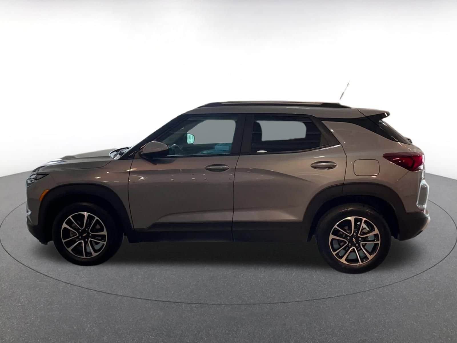 Thumbnail: 2024 Chevrolet TrailBlazer - 9
