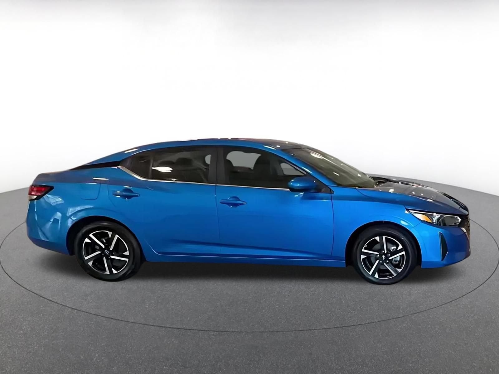 Thumbnail: 2025 Nissan Sentra - 16
