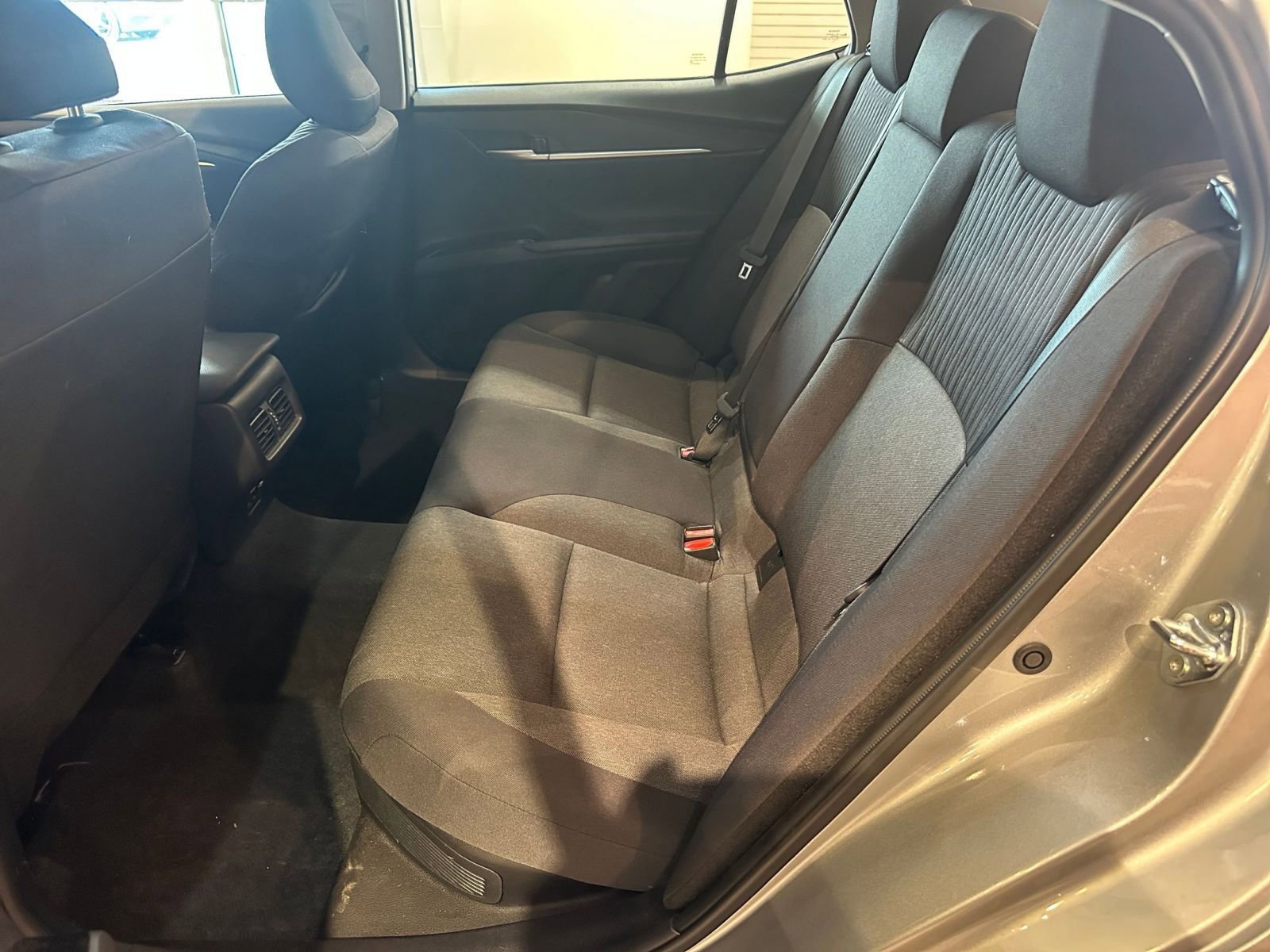 Thumbnail: 2025 Toyota Camry - 25