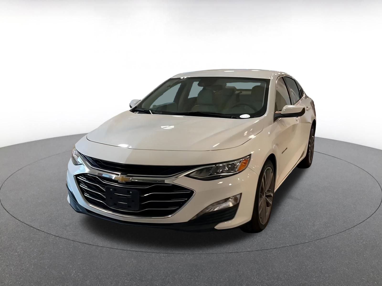 Thumbnail: 2024 Chevrolet Malibu - 7